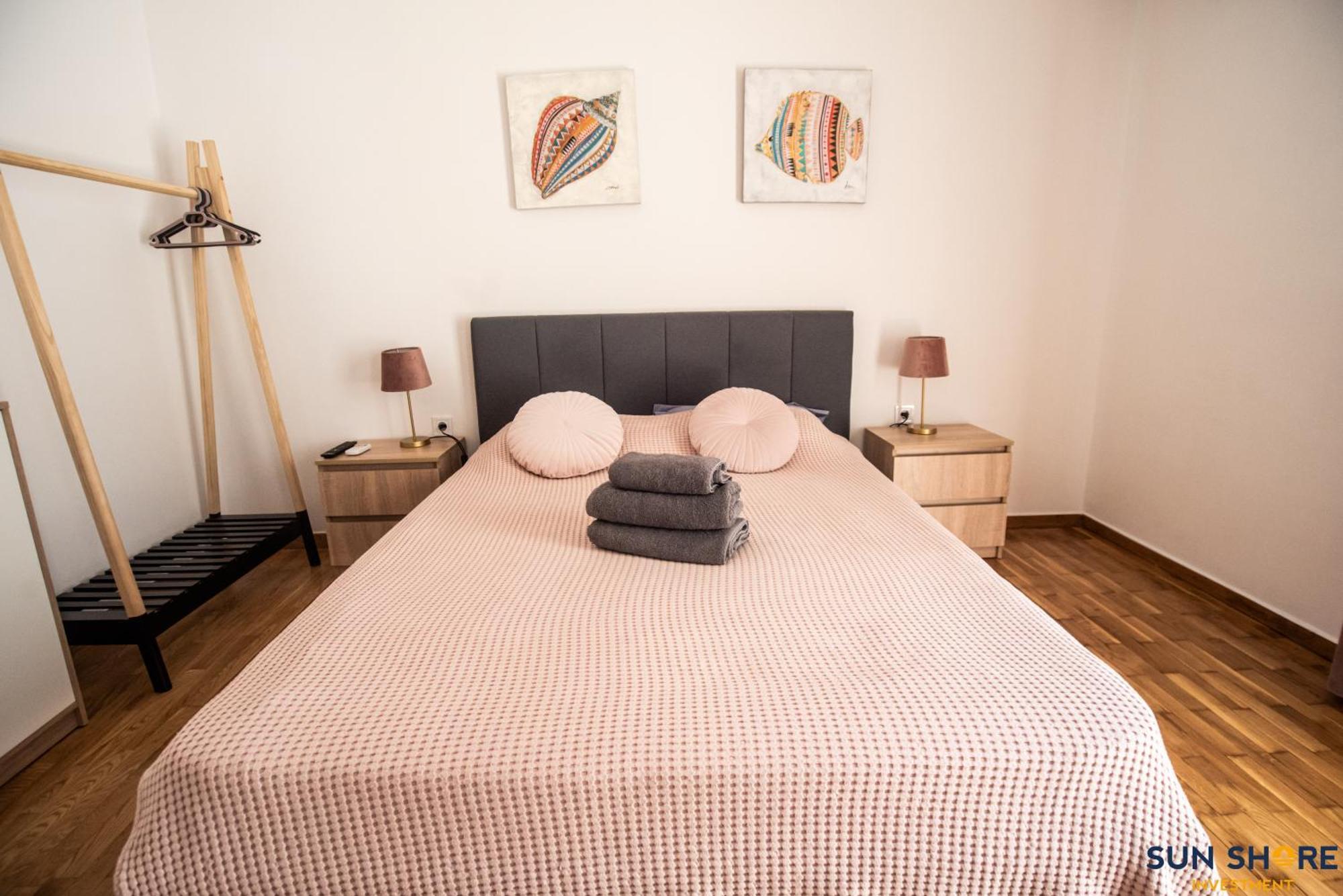 Explore Greece From Comfortable City Centre Apartment Chalkida Exterior foto