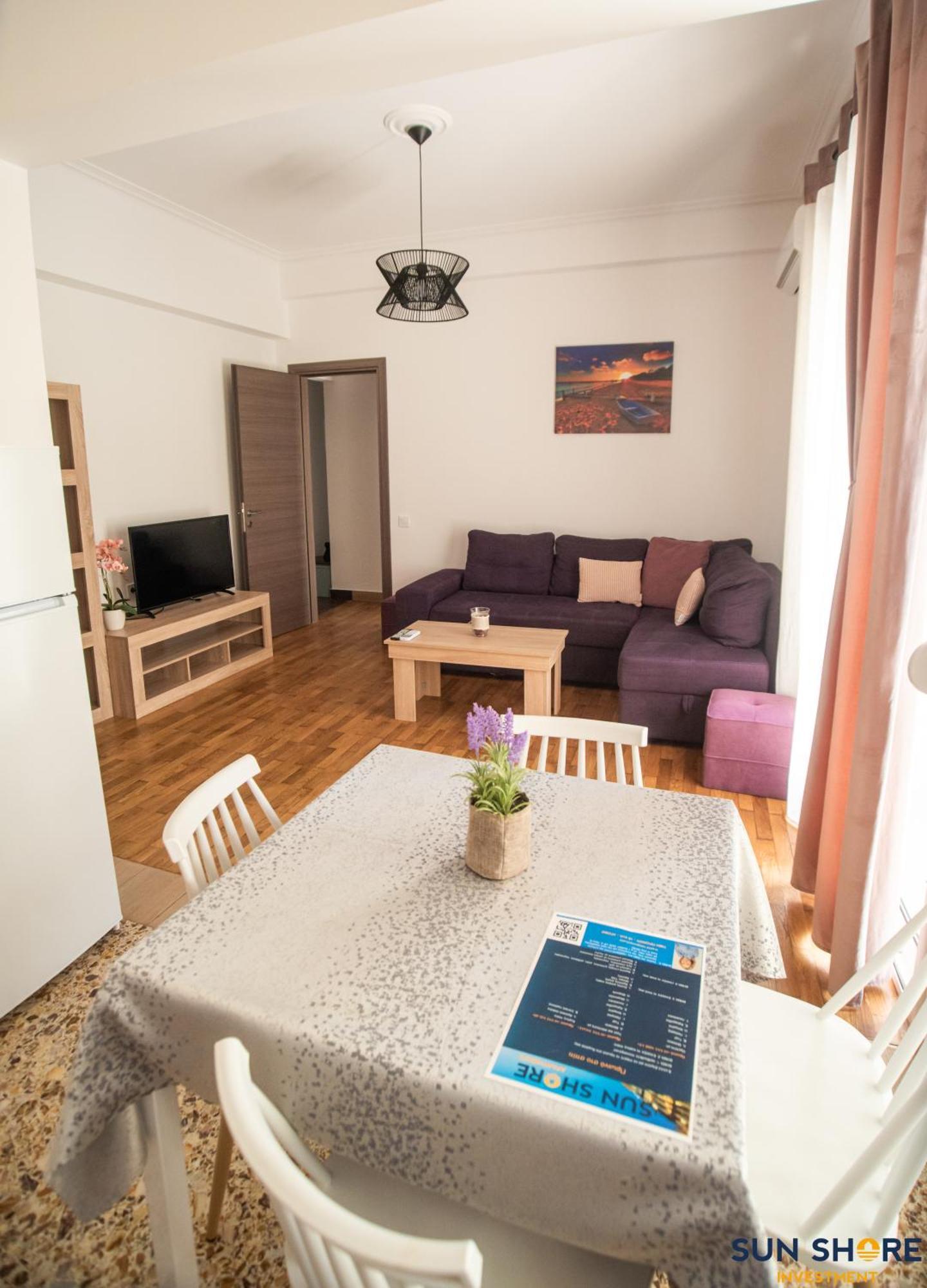 Explore Greece From Comfortable City Centre Apartment Chalkida Exterior foto