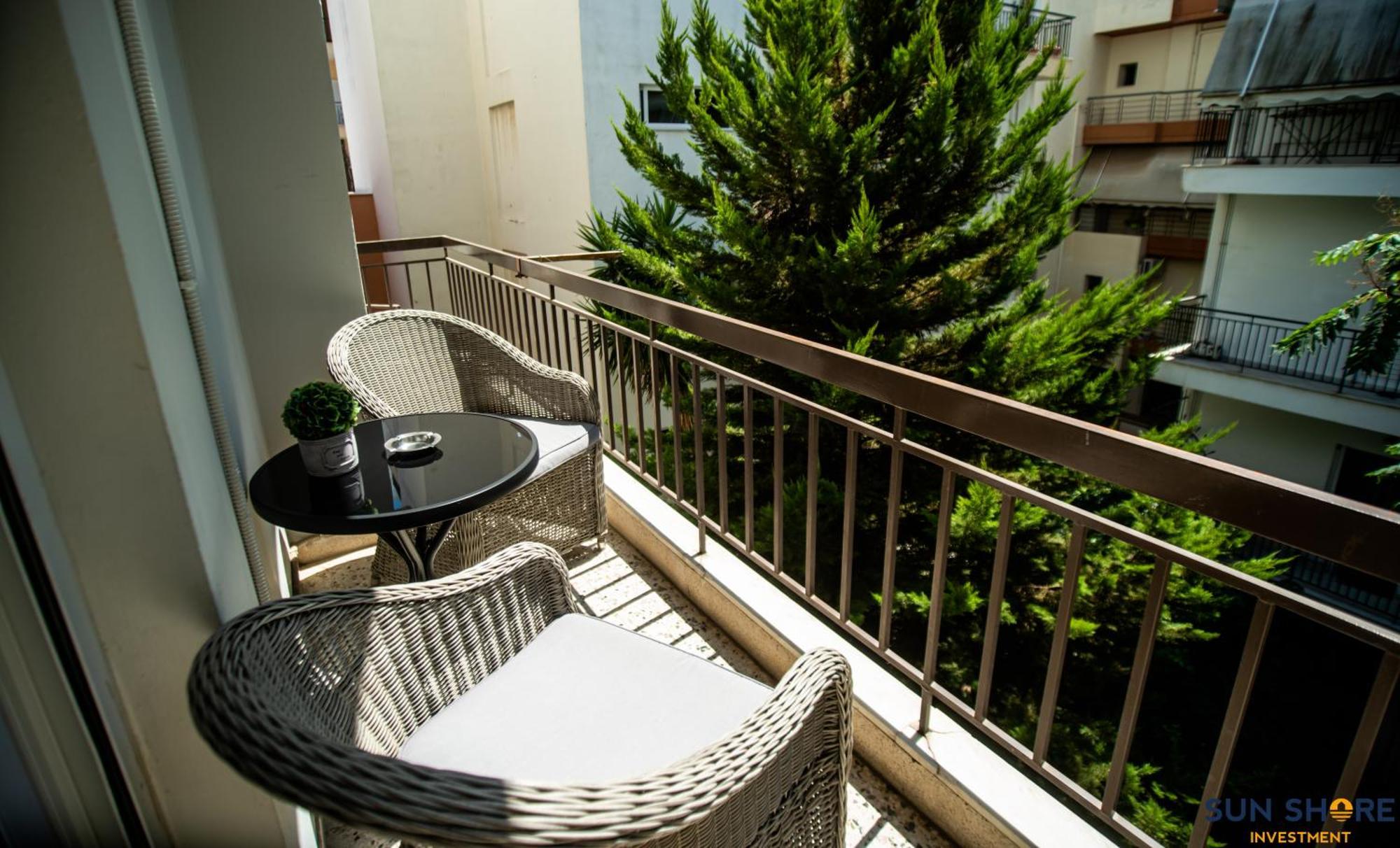 Explore Greece From Comfortable City Centre Apartment Chalkida Exterior foto